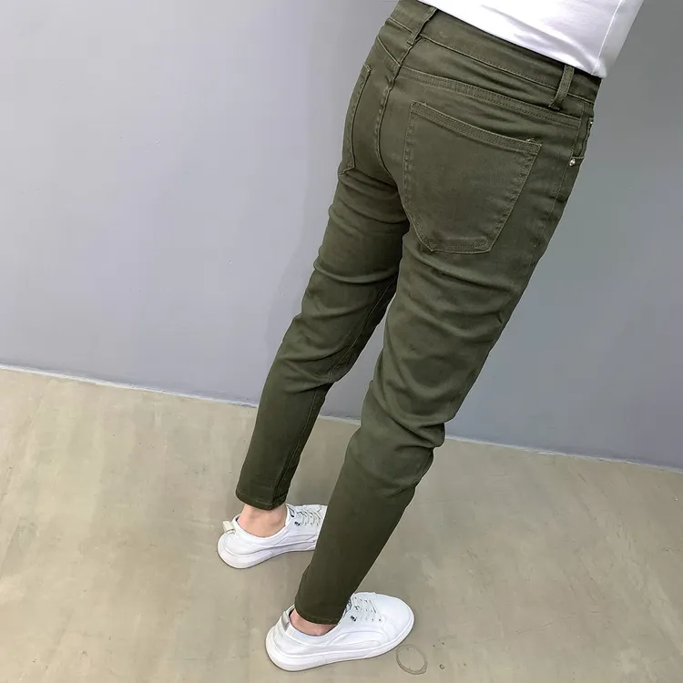 2025新款军绿色小脚牛仔裤男士潮流韩版百搭休闲弹力修身小脚长裤