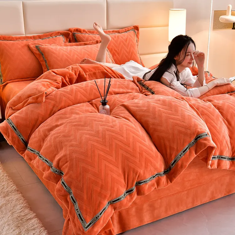 新款牛奶绒雕花压线款轻奢加绒毛绒加厚纯色绒被双面绒单人