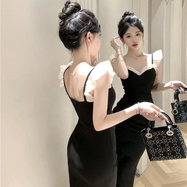 纯欲木耳边性感包臀开叉连衣裙女夏季新款名媛修身时尚法式小黑裙