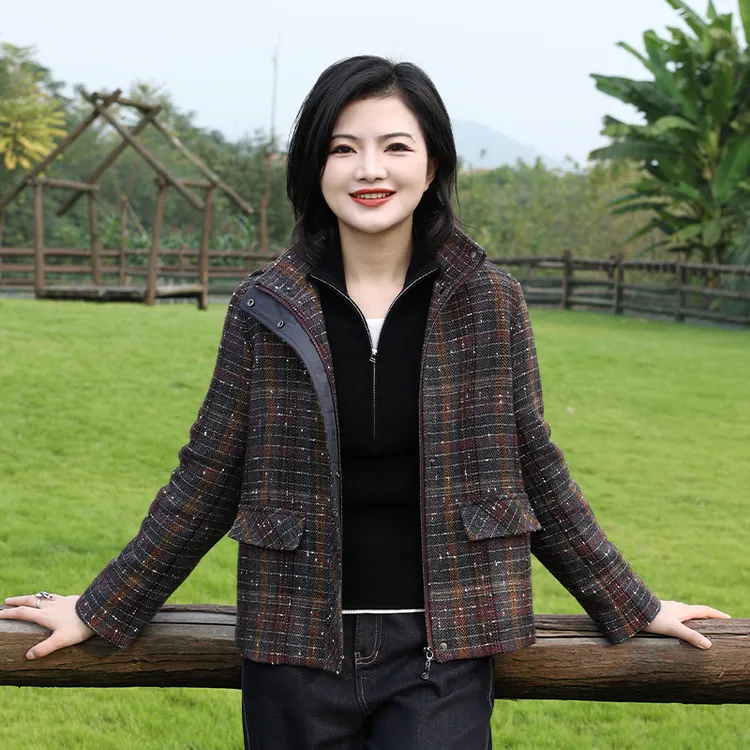 枫竺阿楠anan 流星雨 撞色可拆卸帽口袋长袖短外套秋冬女装