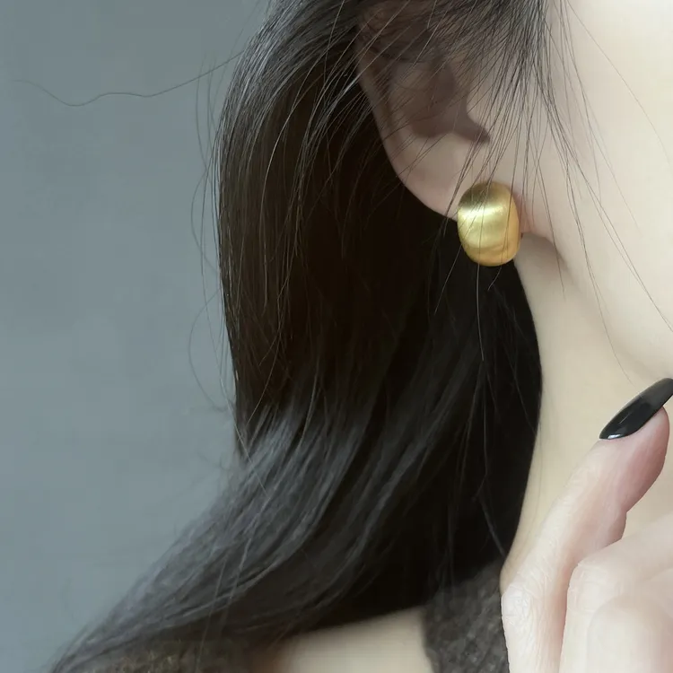 “双11好物” 秋冬百搭款金色手工拉丝小豌豆耳环E1295