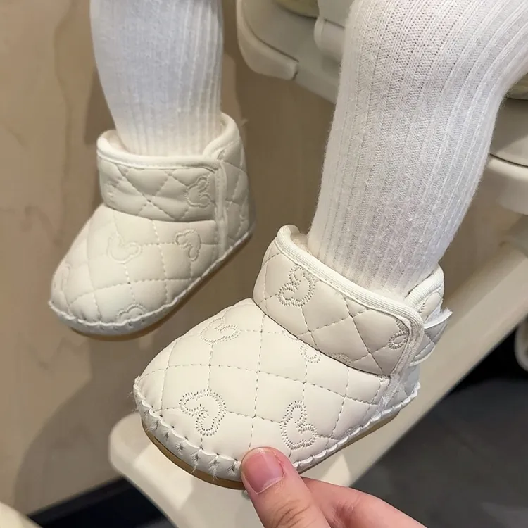 冬季0-1岁婴儿棉鞋加绒加厚6-12个月步前鞋小月龄宝宝软底雪地靴
