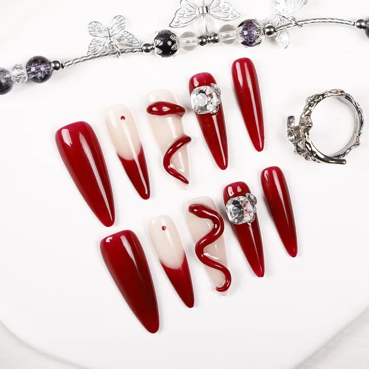 【637】冬季新款生肖蛇年款纯手工穿戴甲