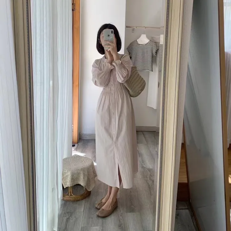 韩国设计感小众气质粉色长袖连衣裙女2024新款初春小个子长款裙