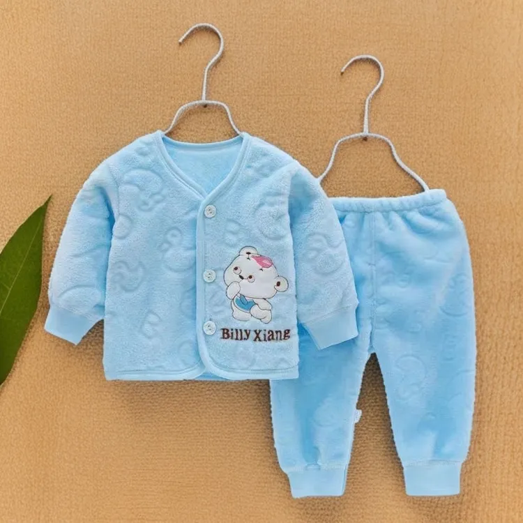男女童法兰绒婴儿衣服宝宝秋套装新生儿春秋婴幼儿保暖加绒婴儿衣