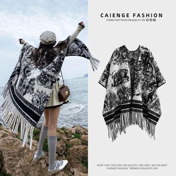 Love is long巴黎水墨画披肩加厚流苏斗篷旅游保暖围巾民族风