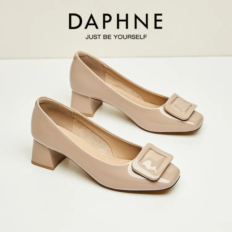 达芙妮杏色方扣高跟鞋女粗跟四季2025盛夏款新款瓢鞋妈妈夏季单鞋