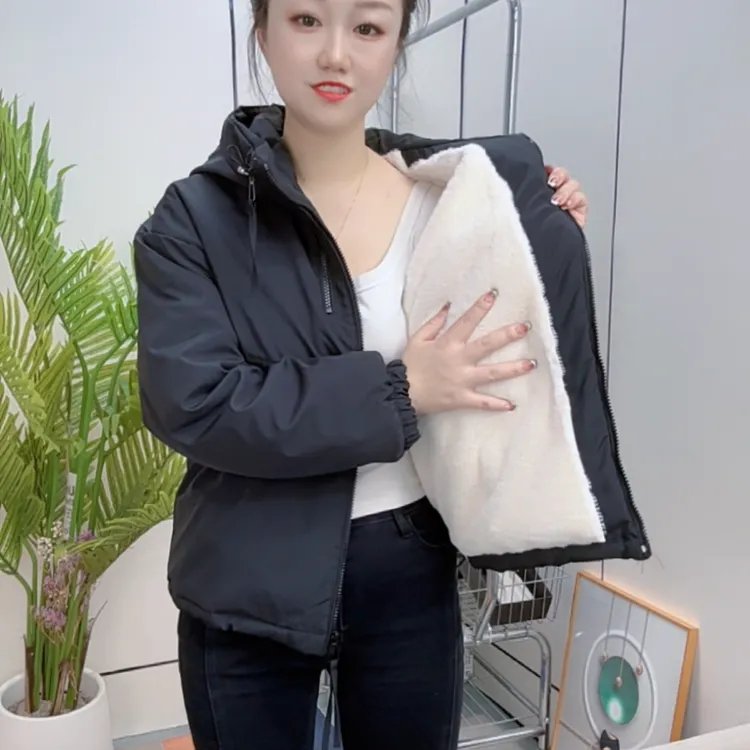 【加绒加厚】小个子冲锋衣加绒加厚连帽拉链外套女2025年