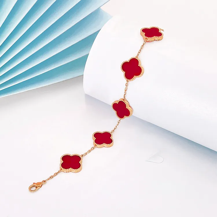 卡伊珠宝18K金四叶草五花手链女红玛瑙AU750彩金手链（重金版）