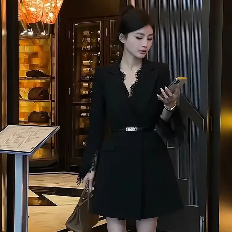 【送腰带】时尚西装2024秋季新款V领拼接连衣裙女收腰显瘦裙子1842