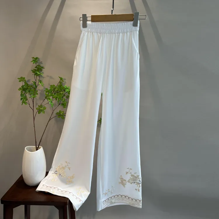 新中式白色高级感宽松阔腿裤女款复古气质高腰垂感直国风筒休闲裤