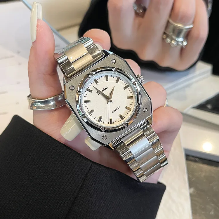 行业爆款黑白灰情侣对表男女同款腕表百搭潮流学生防水手表女表