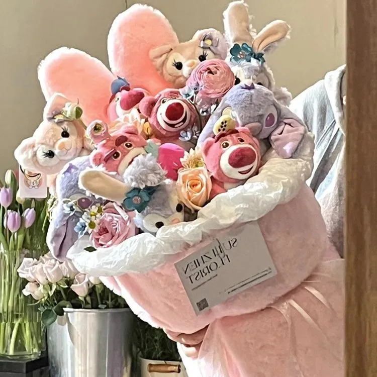 星黛露玲娜贝儿史迪仔卡通玩偶抱桶花束送女友闺蜜生日礼物情人节