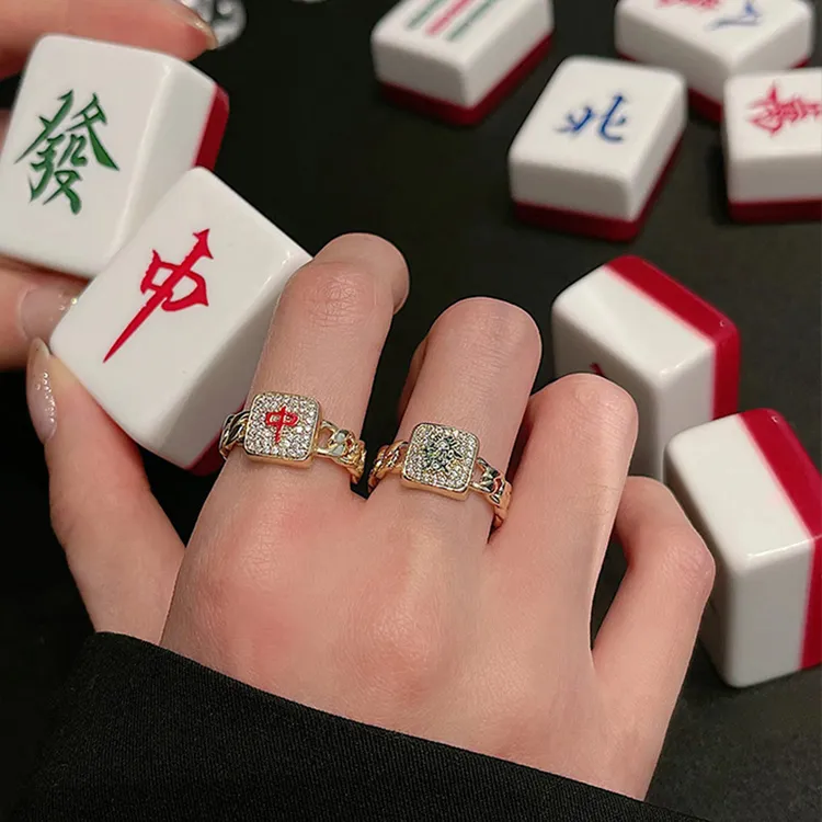 合金戒指 红中发发白轻奢气质创意个性礼物设计师款指环麻将戒指