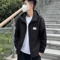 冲锋衣外套秋季新款时尚百搭连帽工装夹克7711
