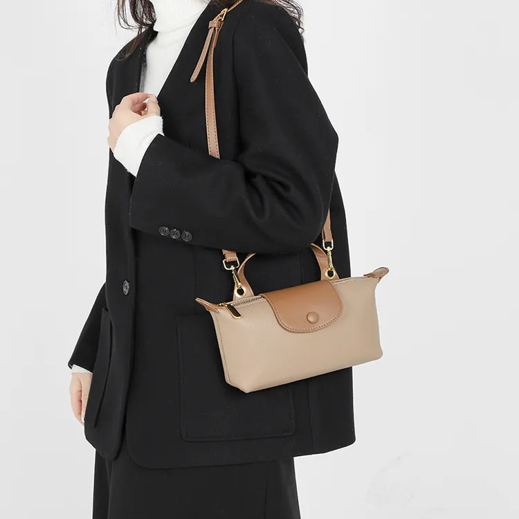 真皮女包手提包斜挎包轻奢时尚百搭休闲复古简约经典气质秋冬斜跨