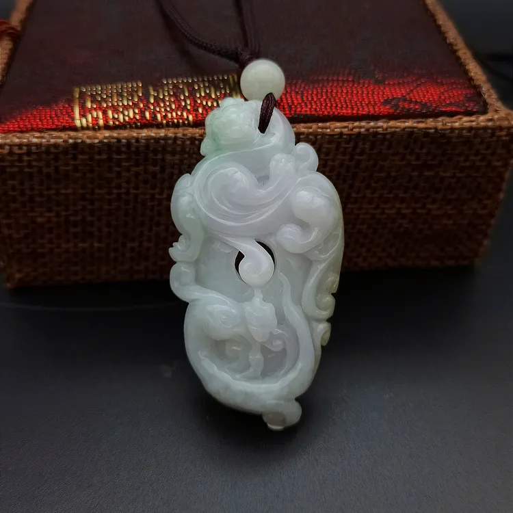 天然翡翠A货龙凤呈祥龙凤配玉吊坠男女款翡翠龙凤吊牌配挂绳