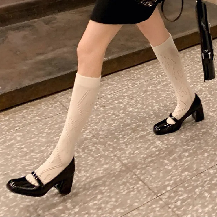34码玛丽珍高跟鞋粗跟方头一字带春夏小众ins漆皮单鞋配裙子学生