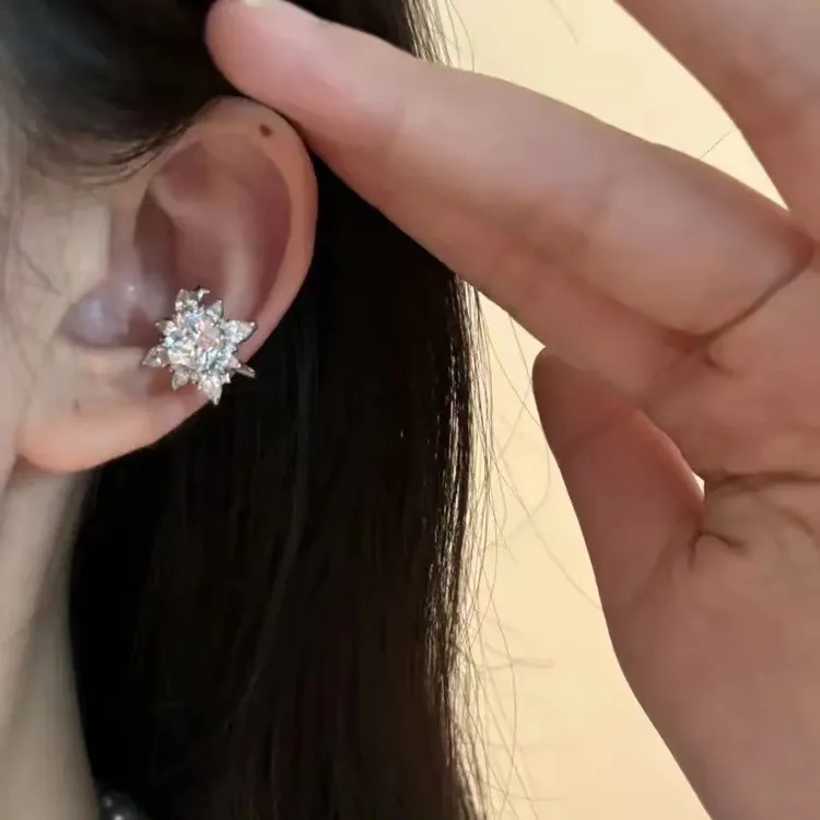 合金亚克力耳饰 爆闪锆石耳夹日常通勤百搭气质无耳洞耳骨夹高级