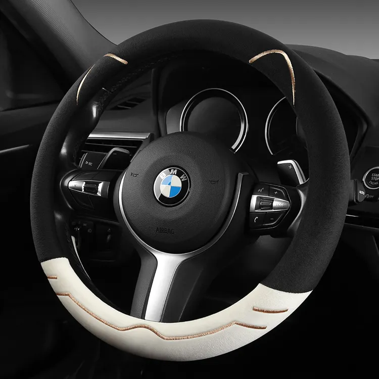 冬季毛绒方向盘套2024新款保暖可爱男女通用把套车内装饰用品大全