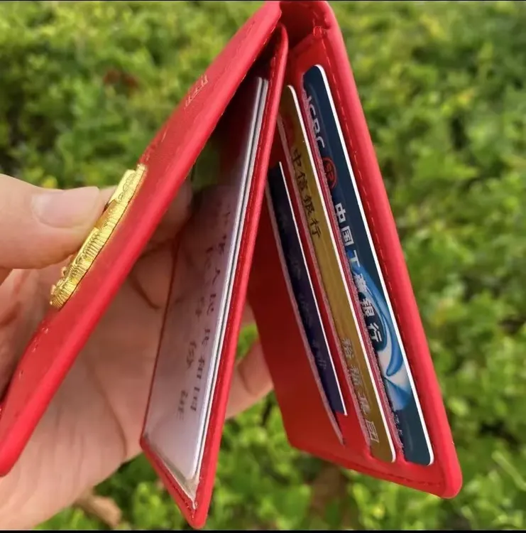 新款退役优待证7卡位银行卡驾驶证身份保护皮套多功能证件夹卡包