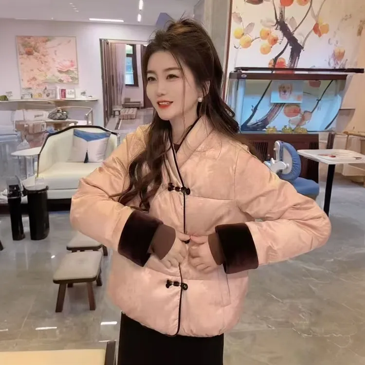 2025秋冬季新款新中式国风流行棉服设计感时尚立领加棉盘扣短外套