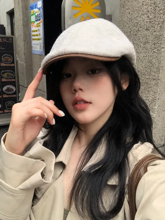 复古毛呢前进帽女秋冬时尚皮檐拼接显脸小贝雷帽高级百搭