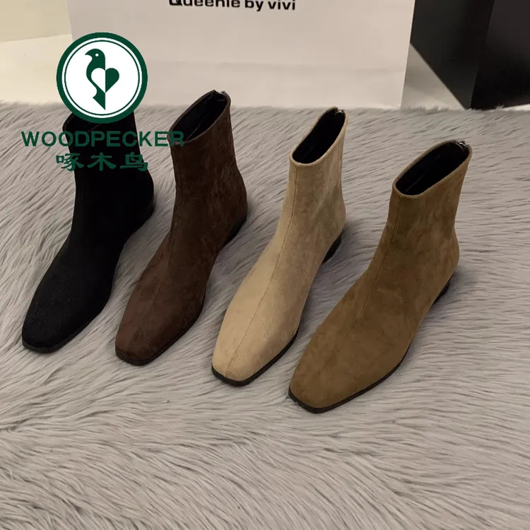 啄木鸟粗跟绒面韩系小踝靴女款2025秋冬加绒马丁靴咖色瘦瘦短靴子