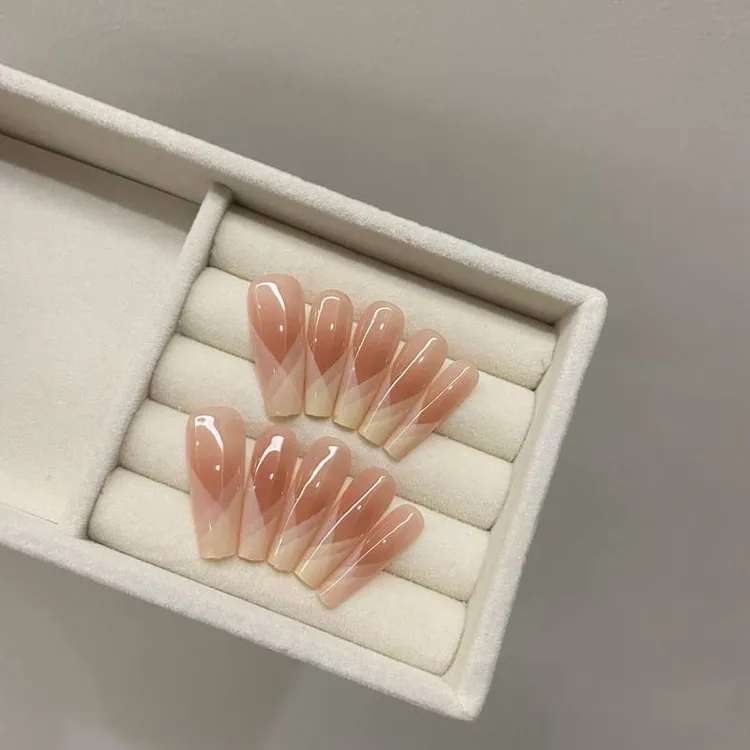 【芭蕾】法式多层重影交叉纹纯手工穿戴甲