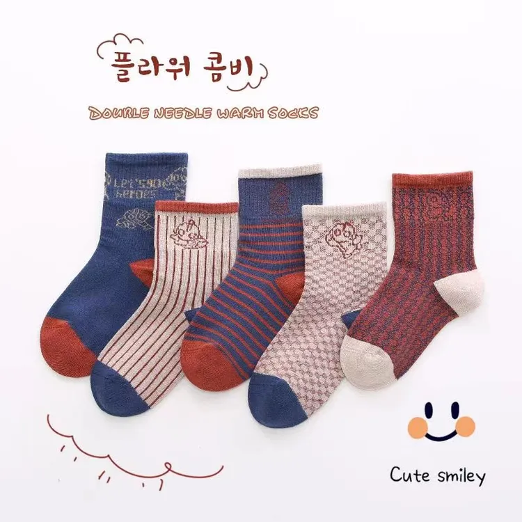儿童袜子韩版春秋款抗起球男童女童中筒袜复古学生卡通袜