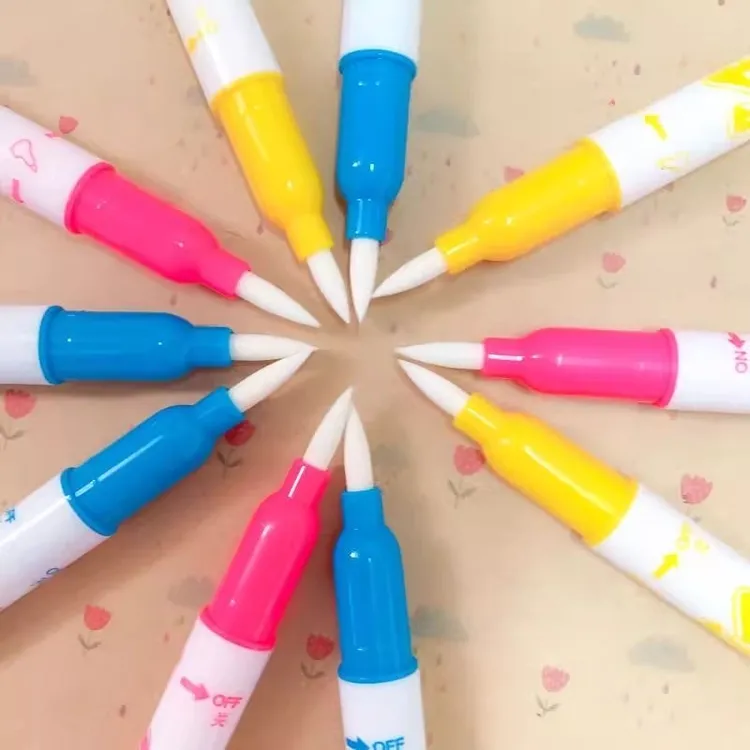 水画笔儿童水画本涂鸦水画册专用笔环保安全自来水清水配套注水笔