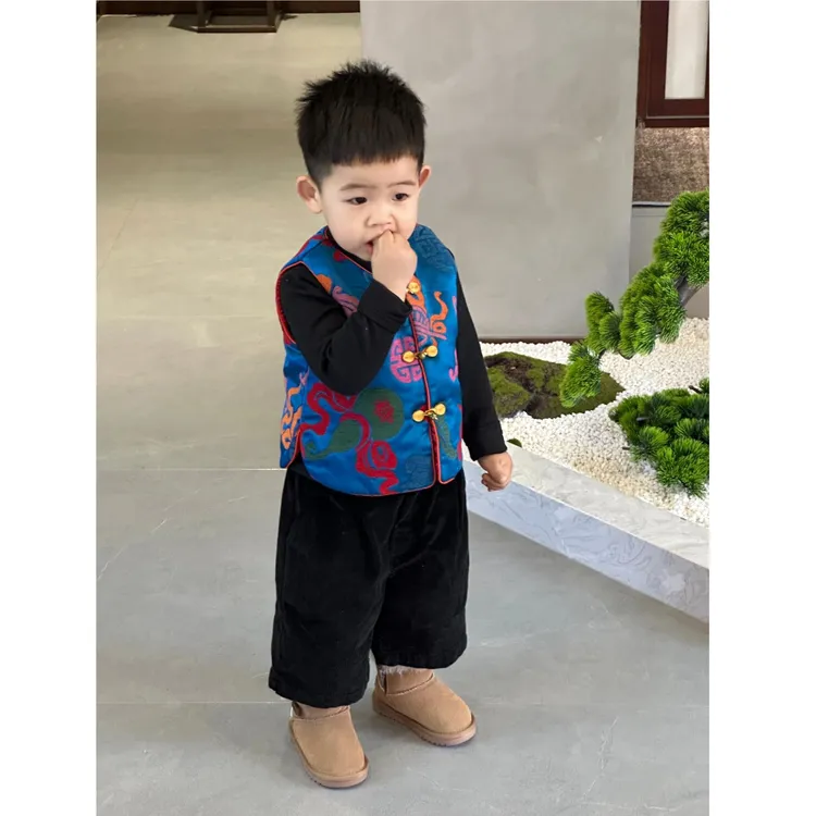 现货儿童新中式拜年服秋冬套装男童中国风夹棉唐装马甲裤子