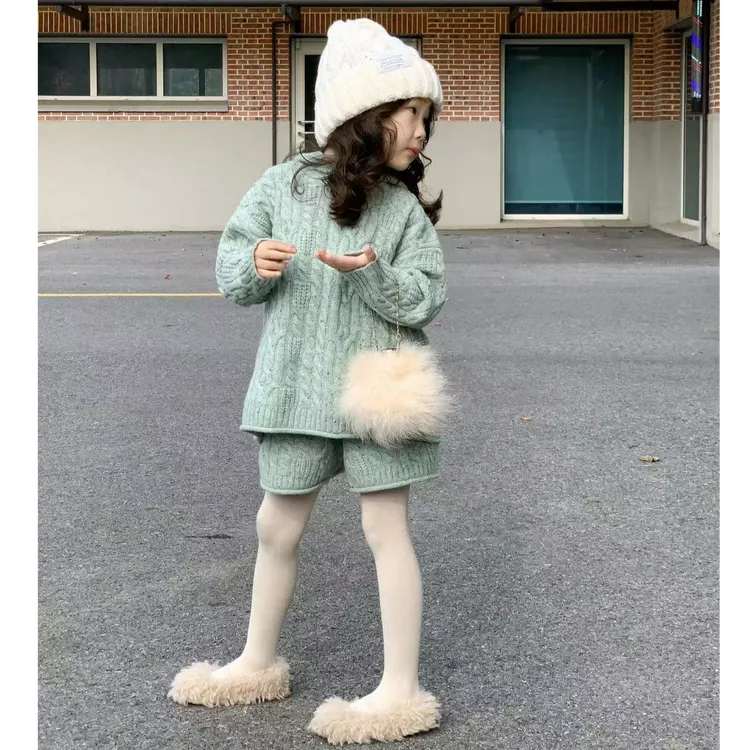 现货童装韩版女童小香风套装春秋儿童洋气麻花针织衫连帽毛衣短裤