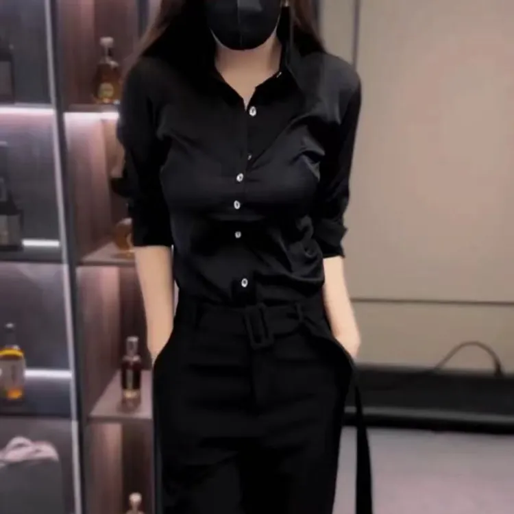 2024秋季新款百搭黑色显瘦气质网红洋气休闲时尚高腰女士直筒裤