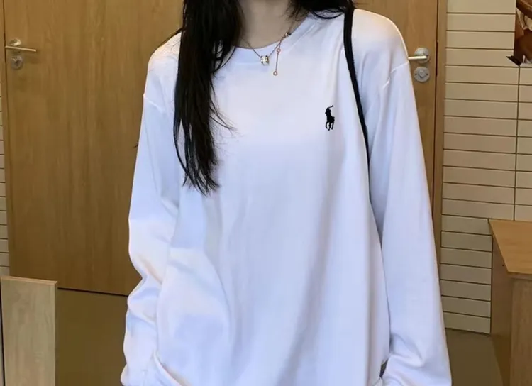A222【220克纯棉刺绣】款舒适亲肤百搭圆领男女款长袖-----刺绣小马