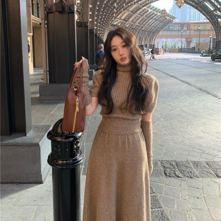 高领咖色修身袖套毛衣女慵懒套装冬季半身裙长裙温柔风针织两件套