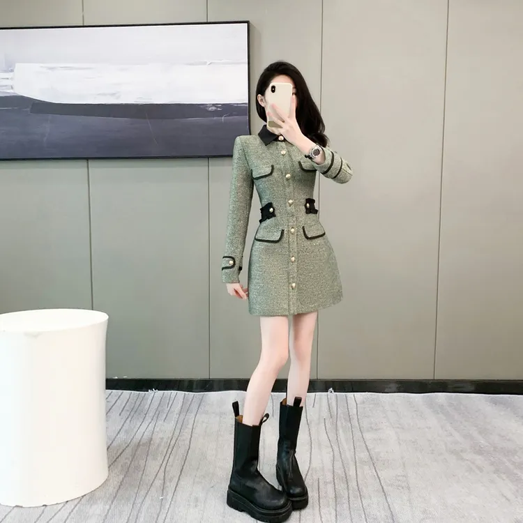 时尚绿色长袖连衣裙经典西装领设计连衣裙小香风气质时尚名媛