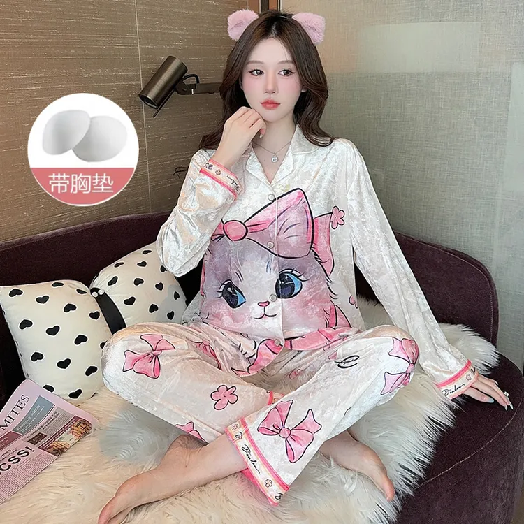 带胸垫猫咪金丝绒睡衣女秋冬季新款长袖长裤甜美时尚KT家居服套装