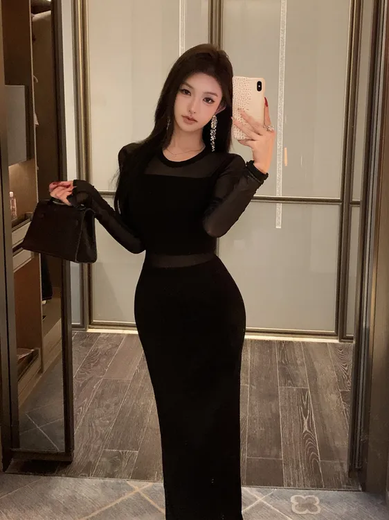 露思同款设计感黑色热辣复古性感半透明纯欲收腰显瘦包臀连衣裙女
