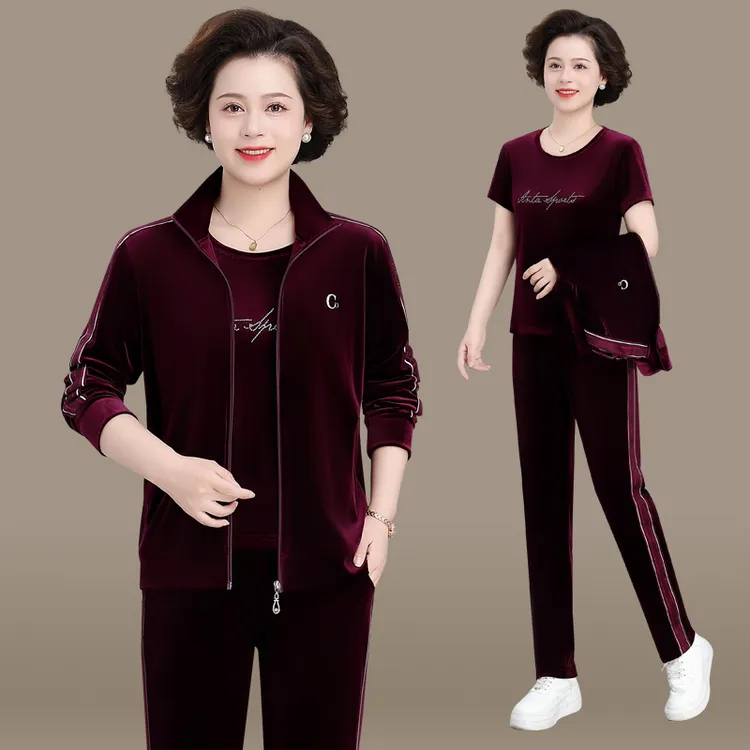 中老年妈妈运动服套装女春秋装2024新款洋气金丝绒卫衣休闲三件套