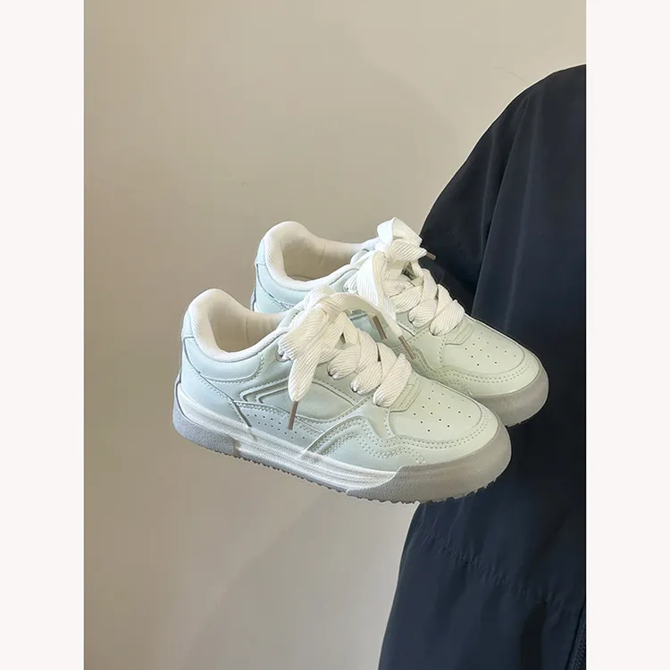 厚底小白鞋百搭学生ins休闲板鞋女款2024新款春秋面包鞋子女鞋子