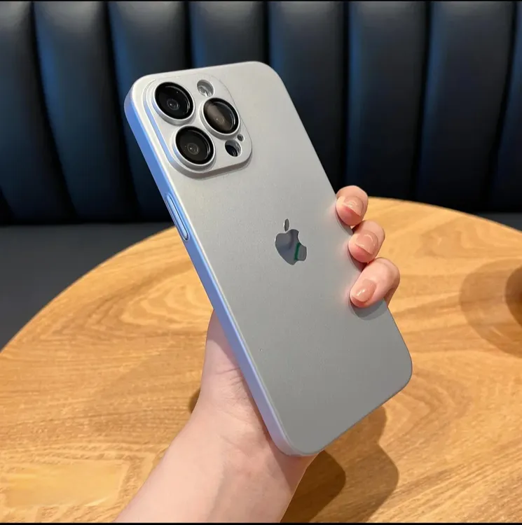 新款超薄肤感磨砂适用于苹果16/15/14/13/12镜头膜防摔手机壳