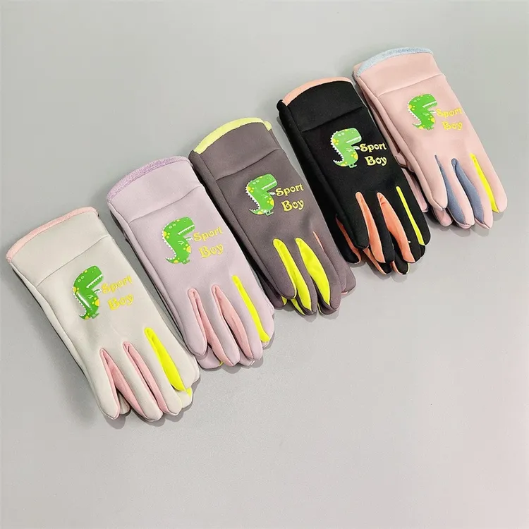 儿童秋冬季手套加绒保暖小学生男童女孩加厚骑车滑雪水可爱户外