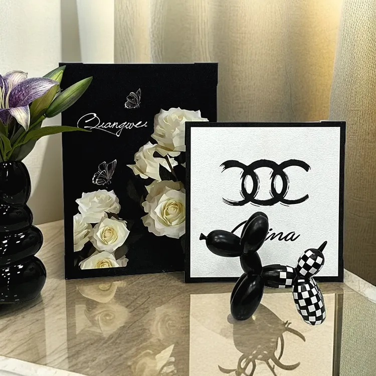 新款客厅装饰画高级感软装画家居家装摆件现代简约小香风INS轻奢