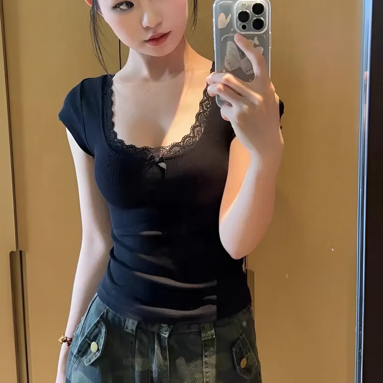 蕾丝花边甜辣大领口短袖T恤女2024夏季新款设计感短款小个子上衣