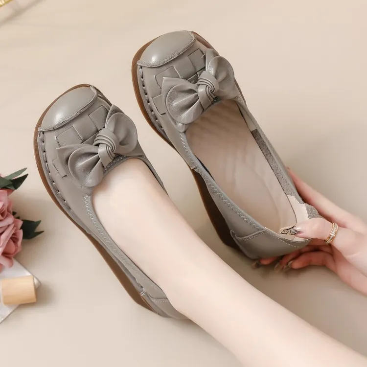 舒适单鞋真皮软底妈妈鞋春季新款防滑牛筋中老年坡跟软皮女鞋皮鞋