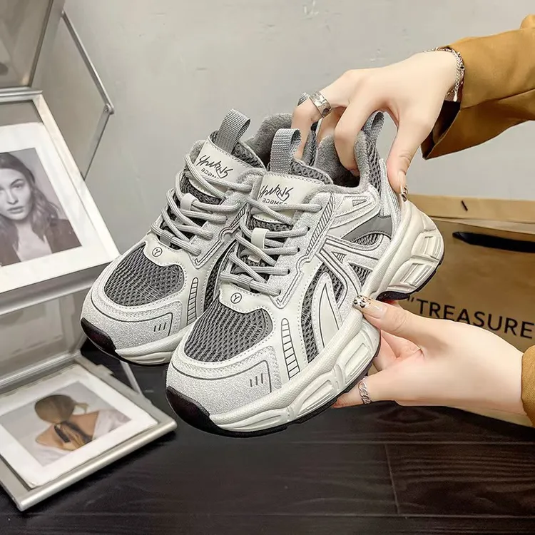 欧洲站老爹鞋女ins潮冬款加绒保暖爆款休闲百搭鞋带厚底增高运动