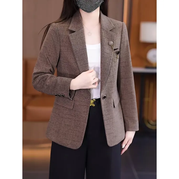 时尚小西装外套女士高级感上衣洋气时髦秋装2024新款百搭减龄西服
