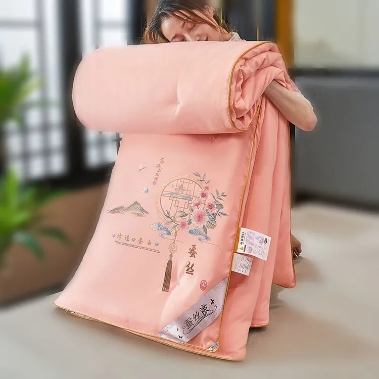 新疆包邮手工蚕丝被桑蚕丝高档绣花蚕丝被春秋被子加厚冬季被