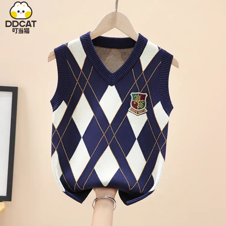 叮当猫男童针织马甲秋冬款2025新款中大儿童加绒加厚纯棉背心内搭